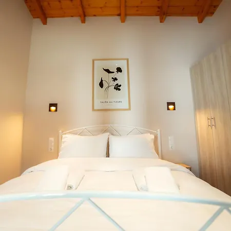 Magnolia Garden - Meteora * Καλαμπάκα