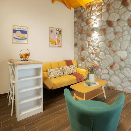 Magnolia Garden - Meteora Апартаменты