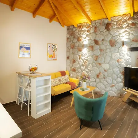 Апартаменты Magnolia Garden - Meteora Калампака