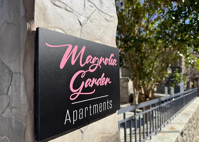 Magnolia Garden - Meteora Apartment *