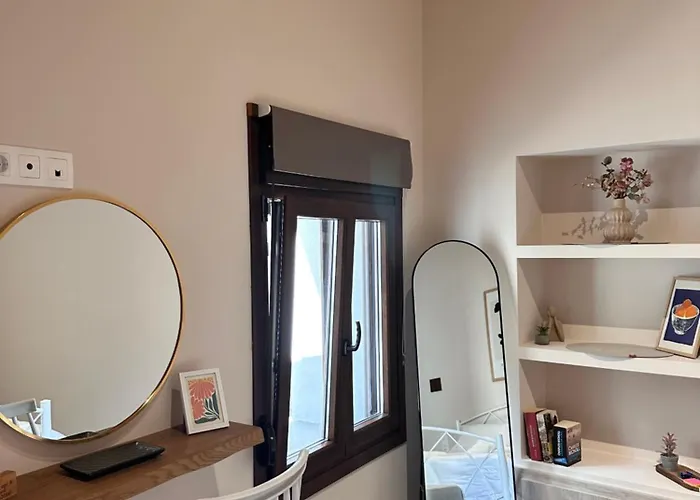 Magnolia Garden - Meteora Apartment