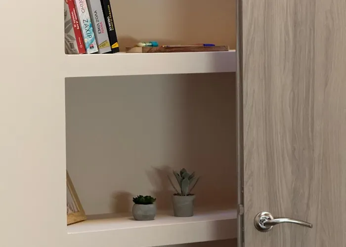 Magnolia Garden - Meteora Kalambaka