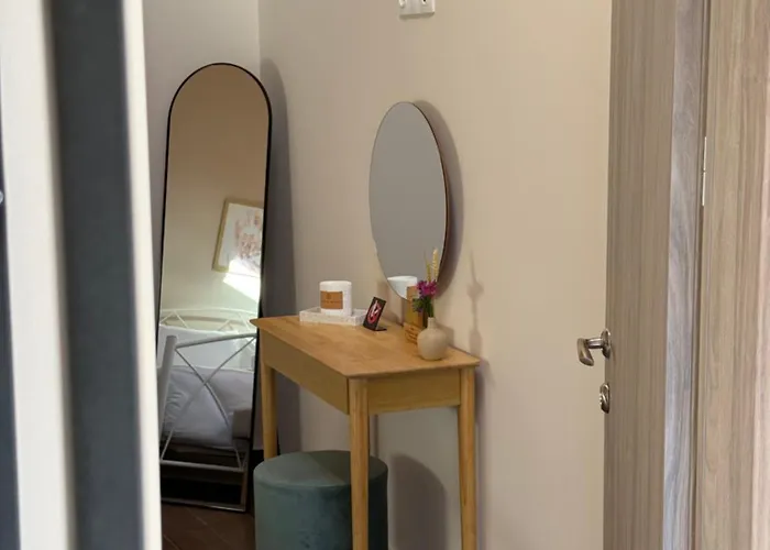 Magnolia Garden - Meteora