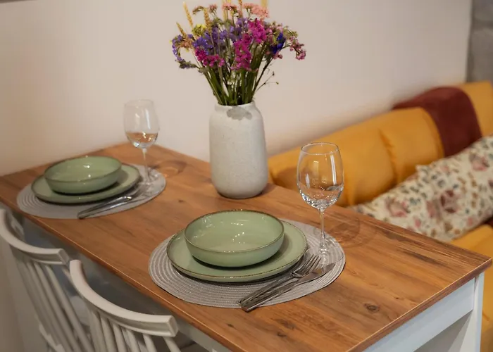 Magnolia Garden - Meteora