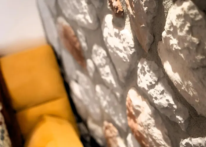 Magnolia Garden - Meteora * Καλαμπάκα