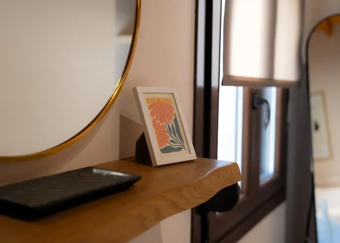 Magnolia Garden - Meteora *