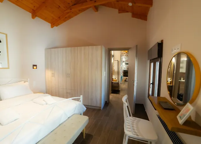 Magnolia Garden - Meteora