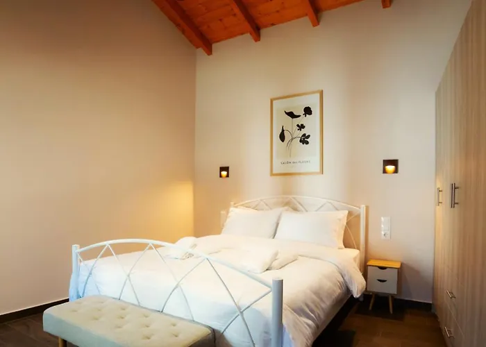 Magnolia Garden - Meteora * Καλαμπάκα